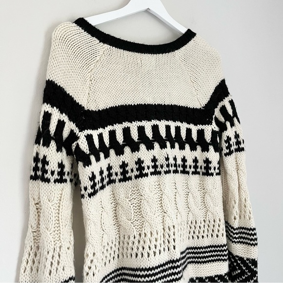 American Eagle Wool Cable Knit Fair Isle Knit Sweater Black White Size Medium - Picture 4 of 9